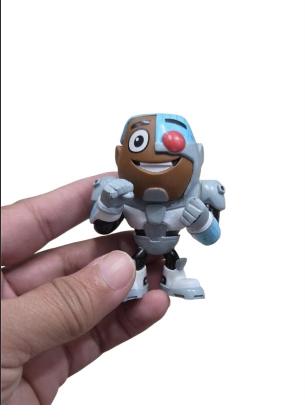 2017 Funko Mystery Minis Teen Titans Go! Cyborg Vinyl Figure